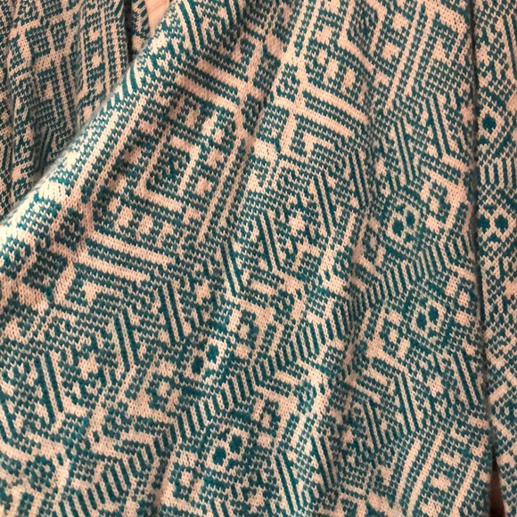 Cardigan - Picture 2 of 4